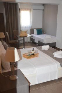 Aqua Mare Sea Side Rooms - Nea Kallikratia - 9
