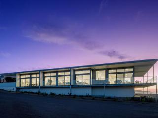 Cove Landing Marina Apartments CL01-Apt:1,2,3 Sleeps 12 - 6