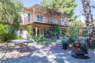 Cozy Retreat with Pool Views Walk to South Mtn Trails - Phoenix - 8