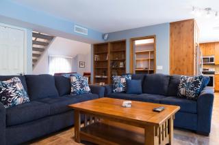 Cozy Retreat with Pool Views Walk to South Mtn Trails - Phoenix - 2