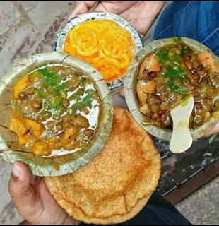Tridev Inn near Railway station & 2km from Kashi Vishwanath Temple - Varanasi - 8