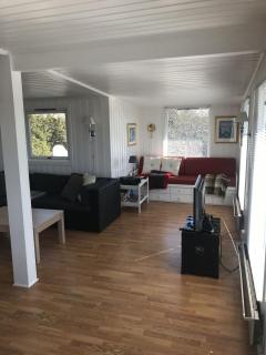 Cozy 11 beds Cabin Retreat in Hvaler, Norway - Rød - 8