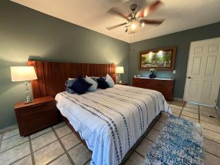Upscale Tropical Oasis with Spectacular Views - Ajijic - 9
