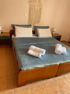 K & M Retreat - Detatched, Stunning Hill Views - Evropoúloi - 7