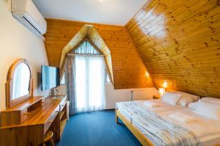 Győrfi Apartmanház Zamárdi - Zamárdi - 1