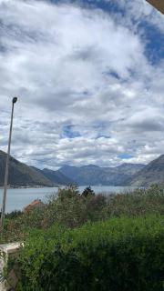 Modern bright 2 bedroom apartment with panoramic view of Boka Kotorska Bay - Dobrota - 7