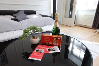 Wunderschöne Altbau-Stil Wohnung - 6