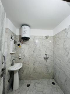 Blu Stays - Luxe 2BHK in Jaipur - 4