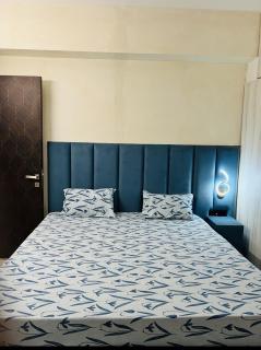 Blu Stays - Luxe 2BHK in Jaipur - 3