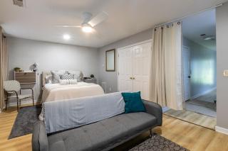 Chic Suite 25 Minutes From Midtown ATL and Airport - 8