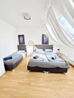 Charming Stay at Märzstraße Apartment Close to Vienna Attractions MZ49 - Viena - 3