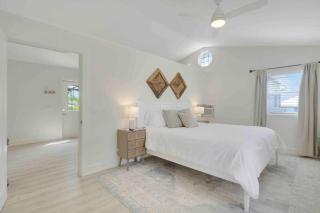 Camden Cottage # 4 - Downtown Stuart - 1