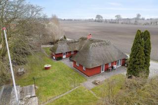 Spacious Holiday Home Near Nature Experiences - Otterup - 0