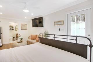 Renovated Studio in Downtown Stuart #5 - 7