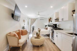 Renovated Studio in Downtown Stuart #5 - 1