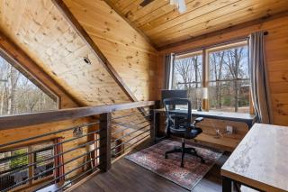 Deer Run I Dog Friendly Hot Tub Fire Pit Sleeps 6 - Morganton - 1