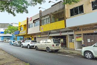 OYO Home 90830 S Homestay - Kuantan - 8