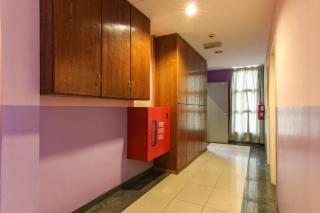 Super OYO 43930 Hotel Esplanade - Sandakan - 4