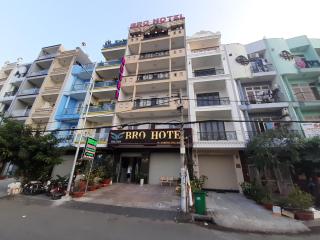 Bros Hotel - Ho Chi Minh - 7