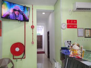 OYO 91053 Signature Inn Miri - Miri - 8