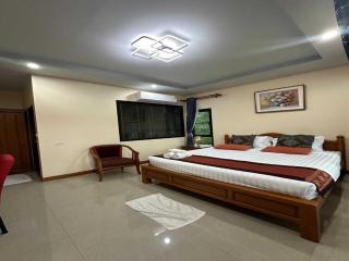 Capital O 75518 Baan Rose Resort Ao Luk - Ao Luk - 1