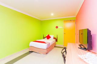 Hotel O Comfort - 8