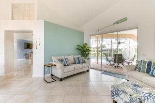 10 Mi to Public Beaches Coastal Florida Retreat - Rotonda West - 4