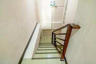 OYO 766 Ichehan Apartments - Manila - 3