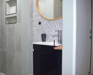 Chic Suite 25 Minutes From Midtown ATL and Airport - Fairington - 1