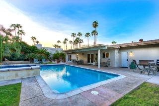 K0526 - Vintage Paseo Getaway - Palm Desert - 0