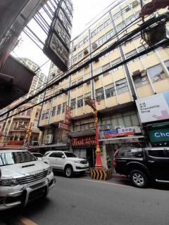 OYO 1011 First Hotel - Manila - 6
