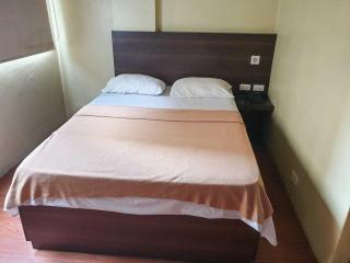 OYO 1011 First Hotel - 2