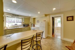 Charming Apartment On The Strip By Lake Erie! - Geneva-on-the-Lake - 4