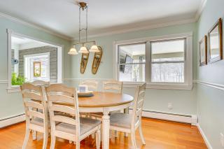 Heated Saltwater Pool Riverfront Home in Ludlow - Ludlow - 5
