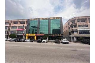 Capital O 91074 Grand World Hotel - Johor Bahru - 9