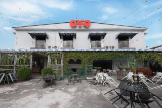 OYO 778 Bmw 2 Hotel - Muar - 0