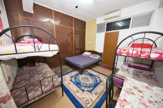 OYO 90915 Ilham Villa - Kampong Binjai - 9