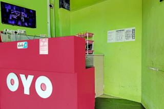 OYO 89840 69 Room 4 Stay - Sibu - 5