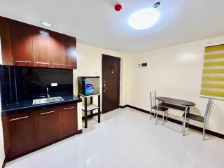OYO 1045 Rayjan Apartelle - Manila - 2