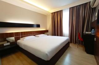 Hotel O Hi Inn - 8