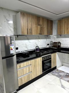 Cozy and comfortable home with 3 bedrooms - 8