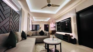 Penta Square Family Friendly Apartment DHA - Lahore - Lahore - 2