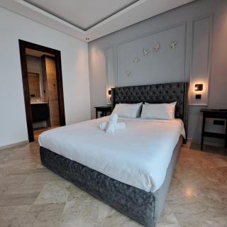 Modern loft View of Sea & Pool - 3