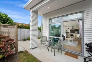Sunny Seaside Retreat - Papamoa Beach - Papamoa - 9