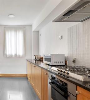 Spacious 4 Beds by Soho & Convent Garden - Londra - 7