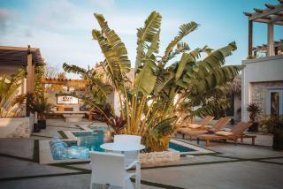 Eva Spa Resort Pool Rooftop Views - Savaneta - 3