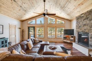 Quiet Mtn Cabin with Deck Less Than 5 Mi to Fairplay Beach! - Fairplay - 0