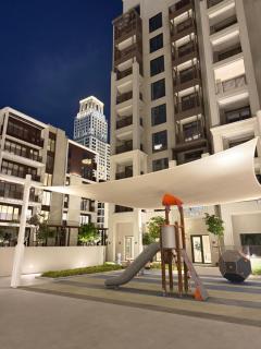 1 Bed With Private Beach Access In Dubai Creek Harbour - 6