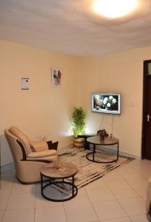 Modern & Serene 1 BR Getaway - Eldoret - 3