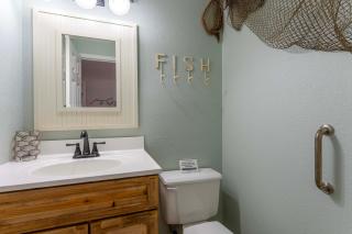 Waterfront Sunrise Beach Rental with Private Dock - Sunrise Beach - 3